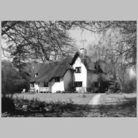 Parker and Unwin, Letchworth, White Cottage, photo by N. Breach (1979), on architecture com.jpg